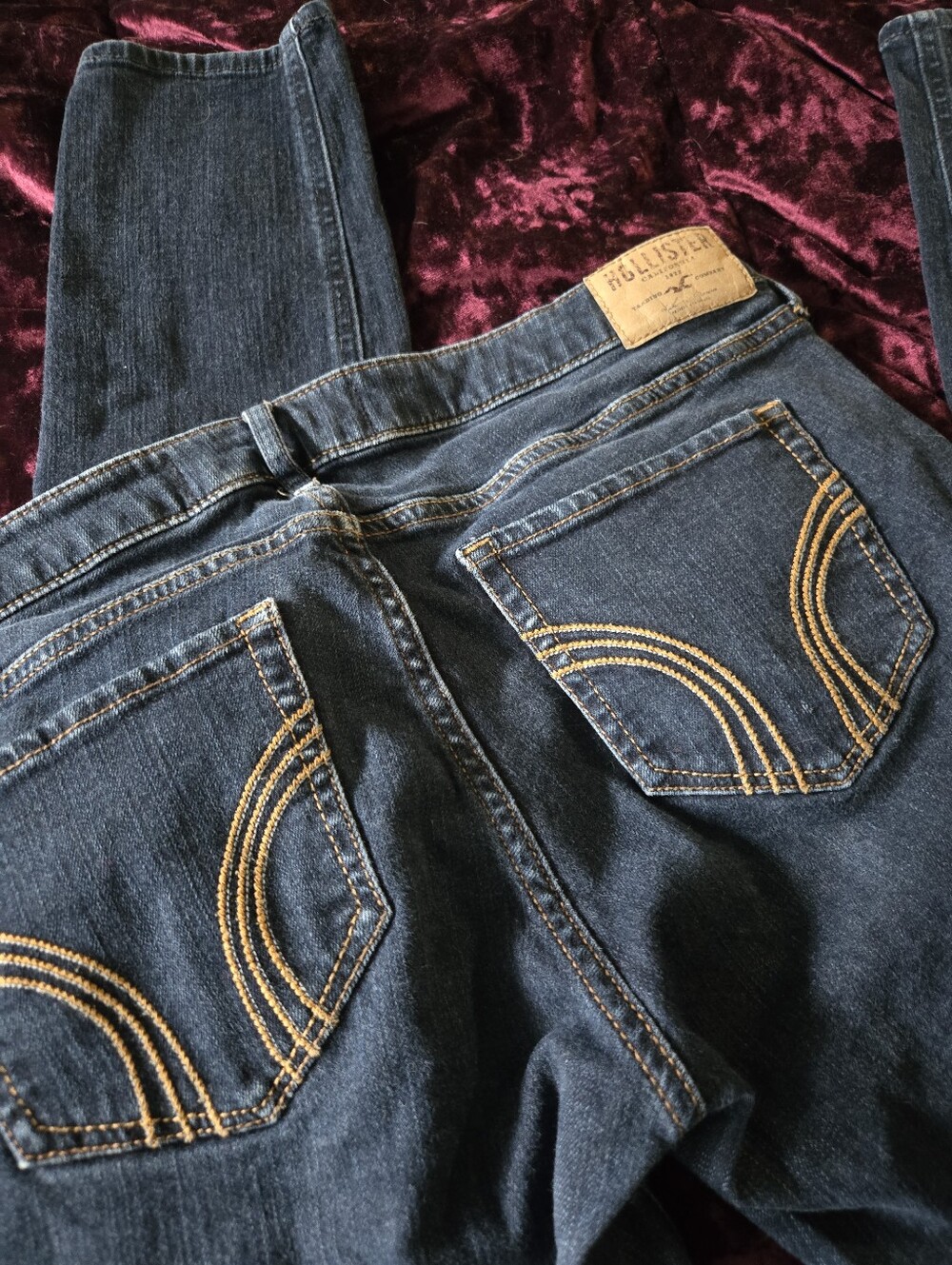Y2K Hollister Low Rise 30 Waist 31 Length Darkwash Stretch Skinny Jeans